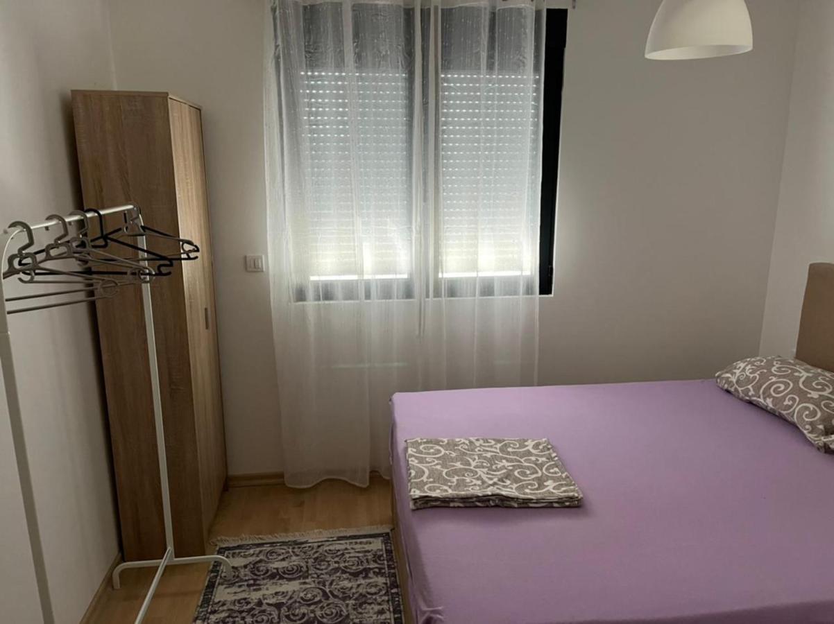 Ferienwohnung Lovely Pink Flat Podgorica Exterior foto